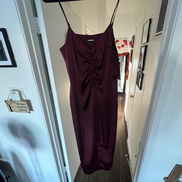 Express/Medium/Burgundy - Picture 1 of 3